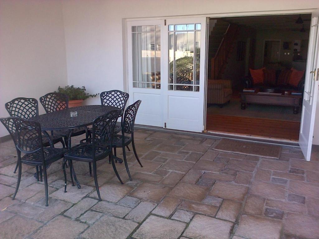 Nautilus Guest House Hermanus Εξωτερικό φωτογραφία